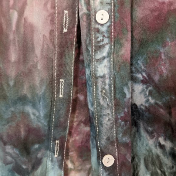 Air to Be Ice Dyed Purple Blue & Green Button Down Tank Top with Collar - Picture 3 of 5